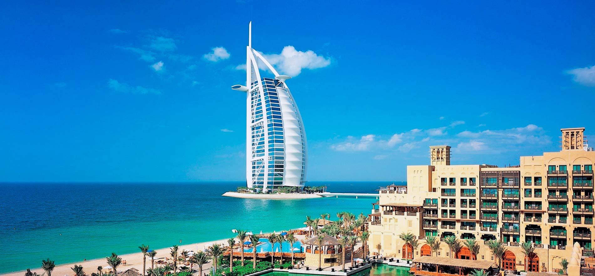 Туристическая страховка для поездки в ОАЭ